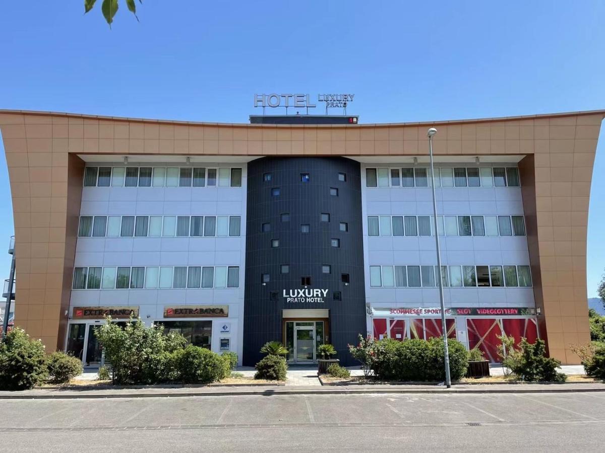 Hotelluxuryprato ภายนอก รูปภาพ