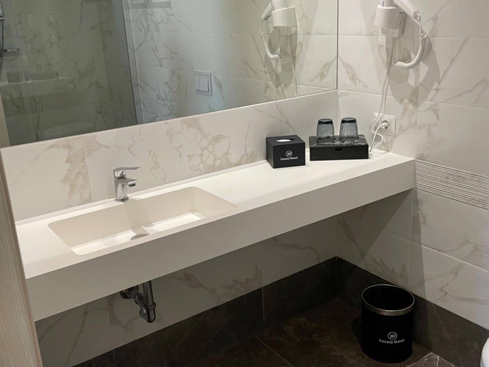 Hotelluxuryprato ภายนอก รูปภาพ